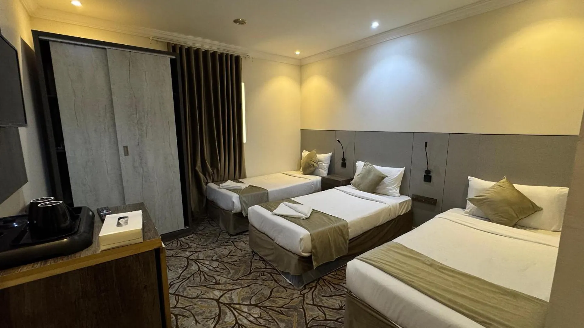 فندق الراقي المميز - Al-Raaqi Al-Mumayaz Mecca 0*,  Saudi Arabia