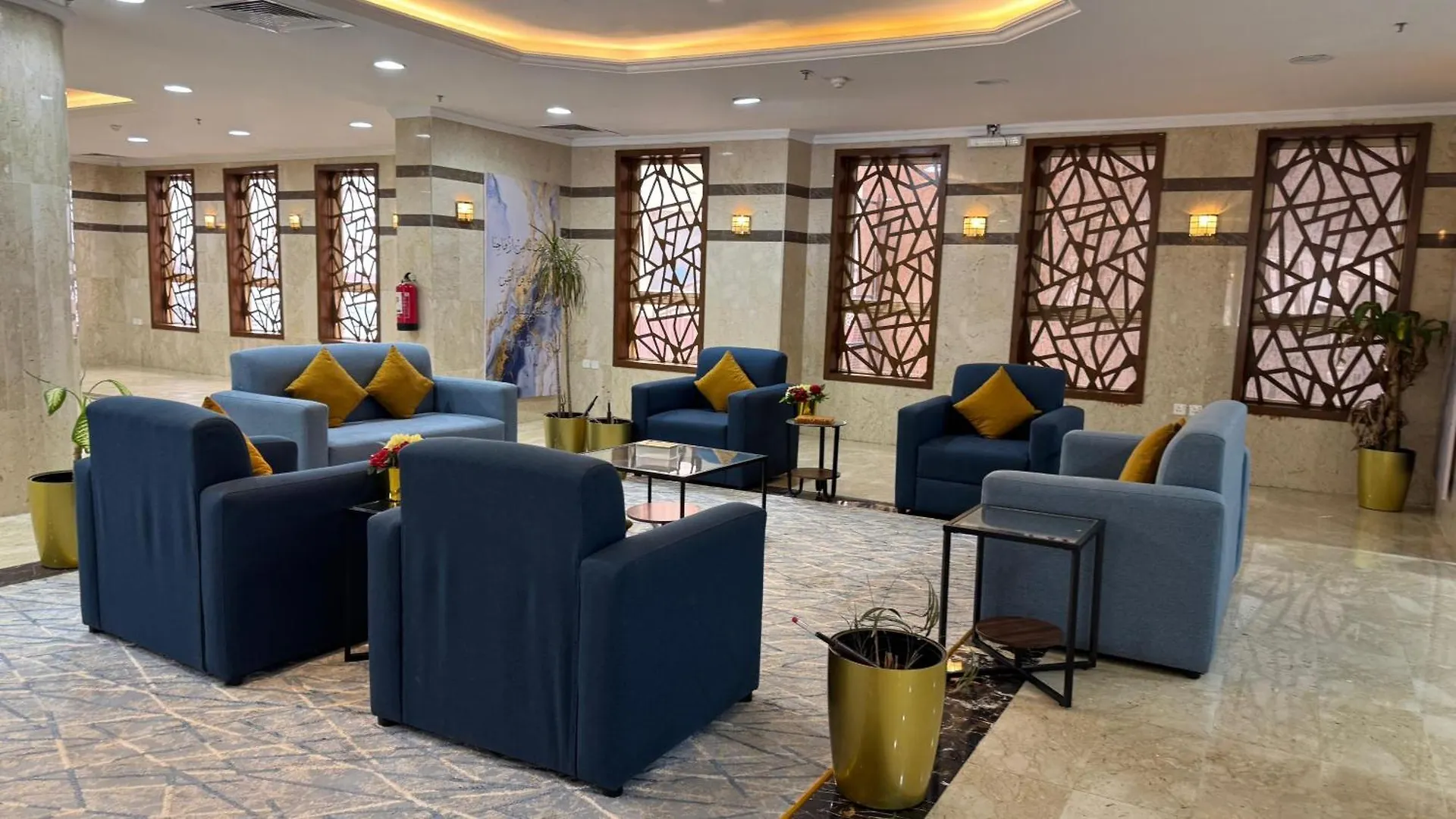 Hotel فندق الراقي المميز - Al-Raaqi Al-Mumayaz Mecca